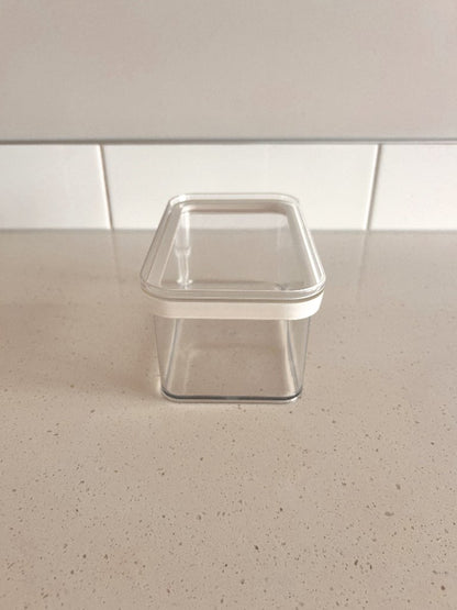 900ML SQUARE PANTRY STORAGE CONTAINER